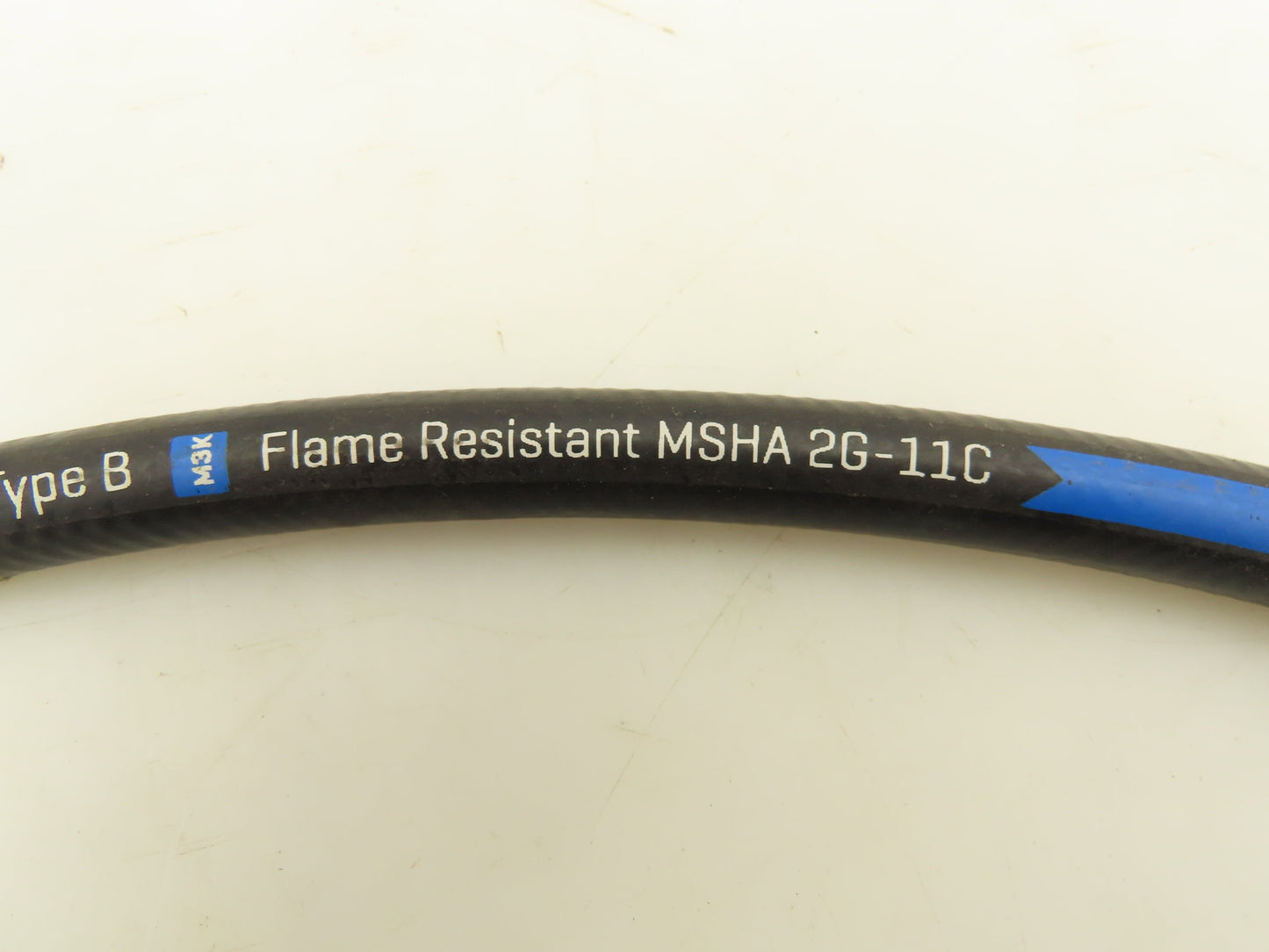 Gates MSHA 2G-11C Flame Resistant Hydraulic Hose 3/8" 3250PSI 22.5MPa 60"