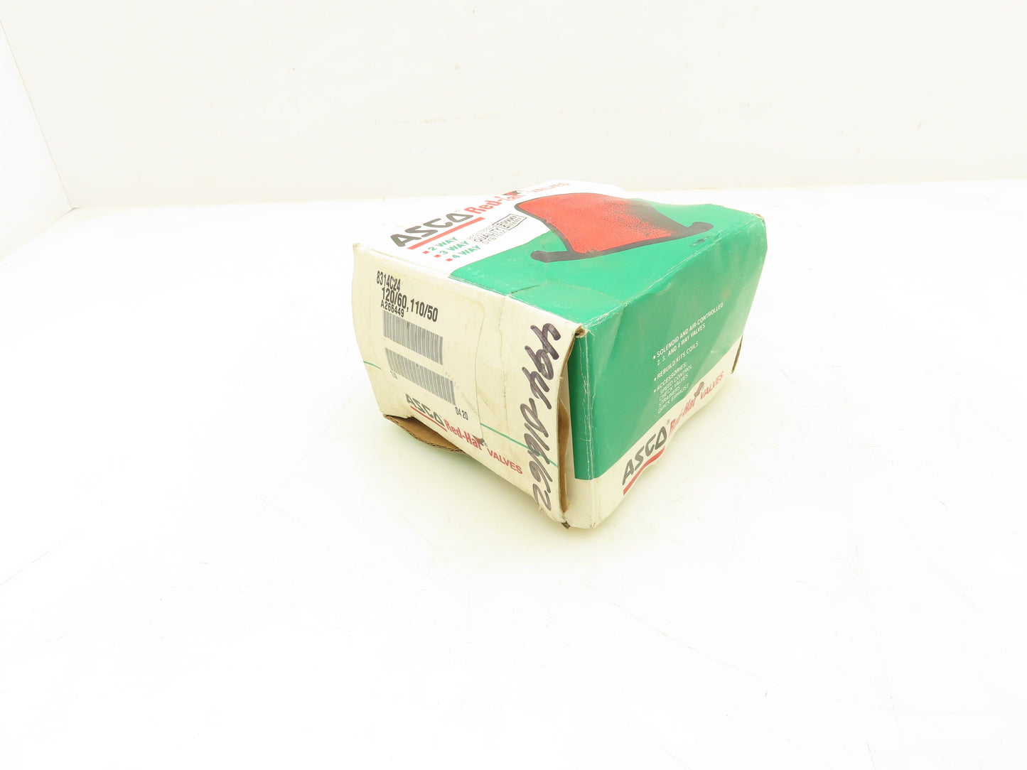 Asco 8314C24 Red Hat Solenoid Valve 120V 11W 75PSI 3 Way 1/4"NPT