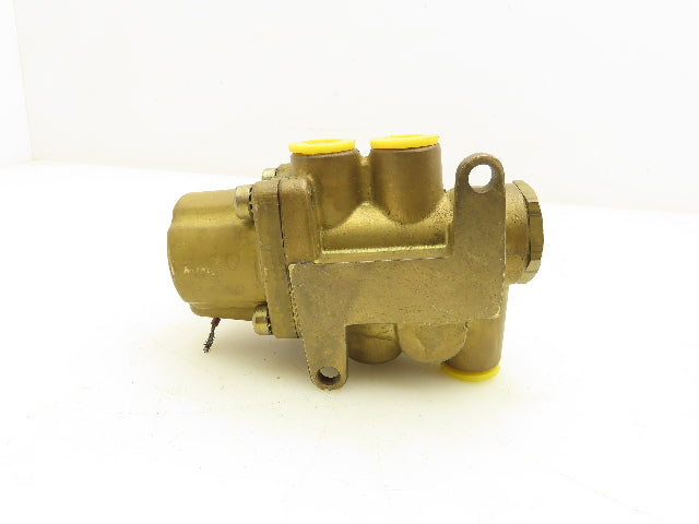 Asco 8344B0 Red Hat Solenoid Valve 3 Way 120V 16.7W 25-250PSI 1/4"NPT