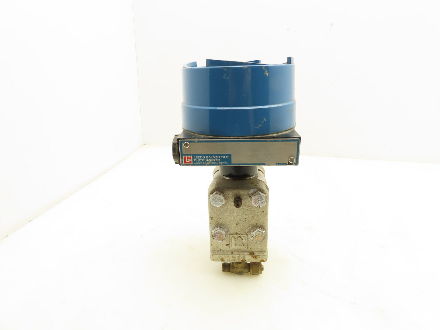 Leeds Northrup 2610-100-11-0-01-301-809-206 Pressure Transmitter 11-48VDC 100PSI