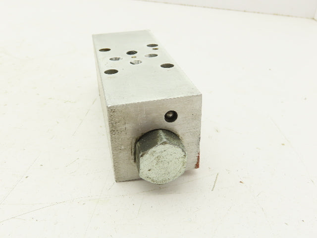 Sun Hydraulics 6060 01Y Y24 0D13-A2 Hydraulic Dual Check Sandwich Valve D03