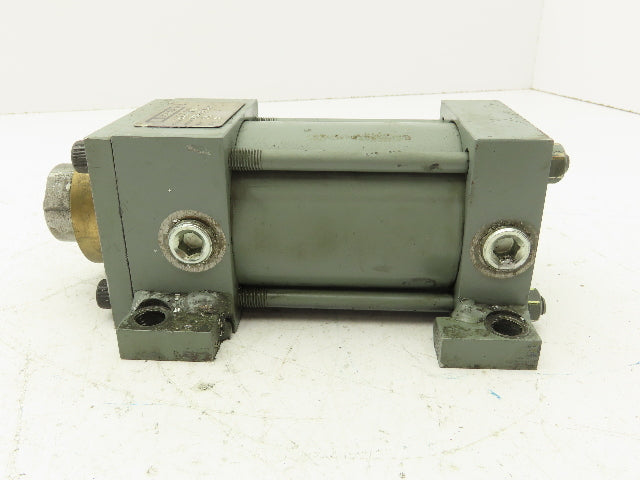Lynair LH-2-1/2A04 Hydraulic Cylinder 2.5" Bore 2" Stroke 1500 PSI Foot Mount