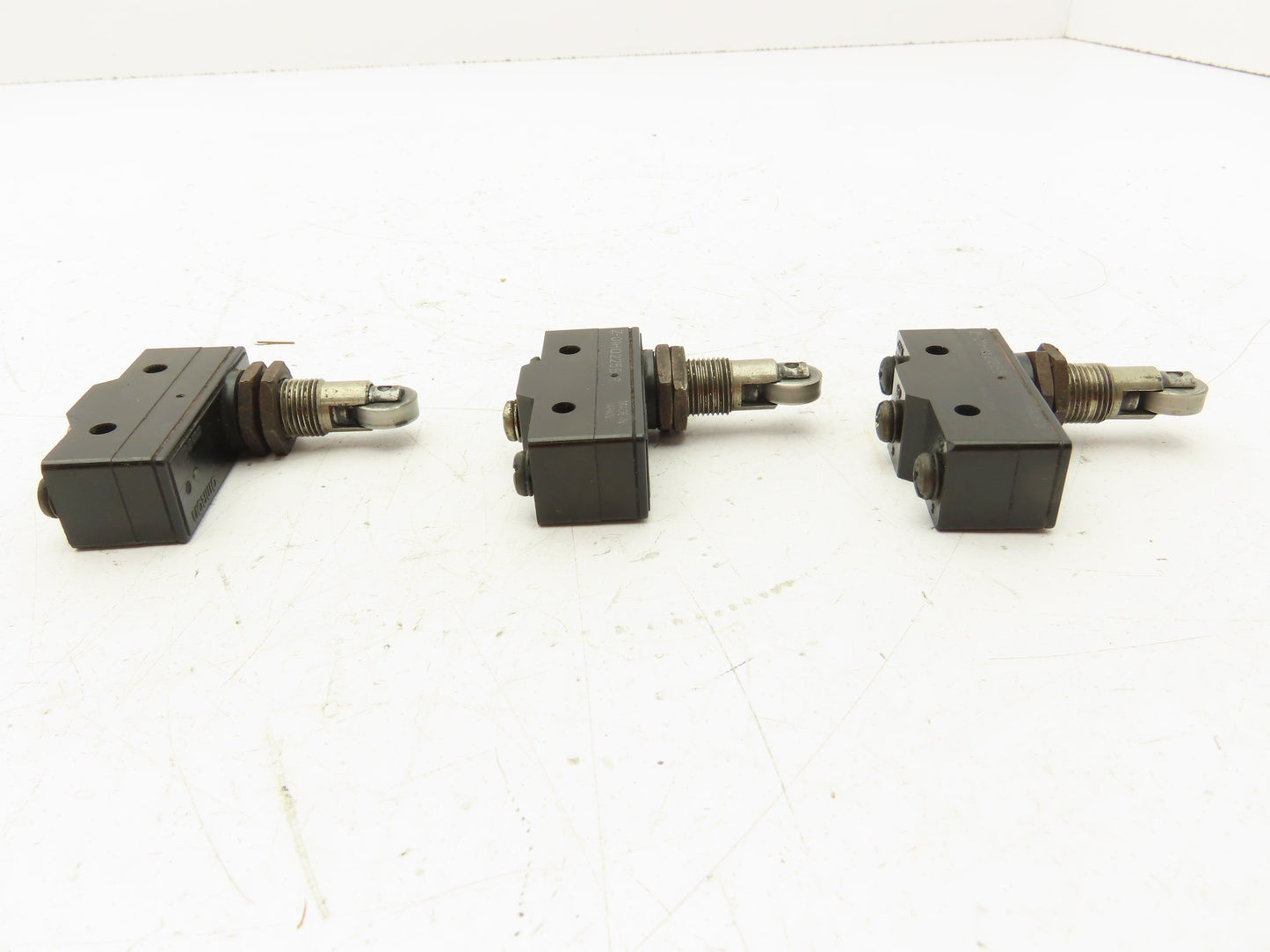 Omron Z-01HQ2255 B Forklift Snap Action Limit Switch Lot of 3