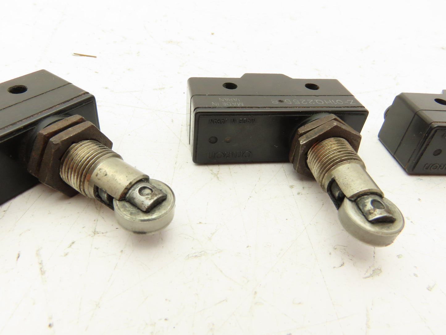 Omron Z-01HQ2255 B Forklift Snap Action Limit Switch Lot of 3