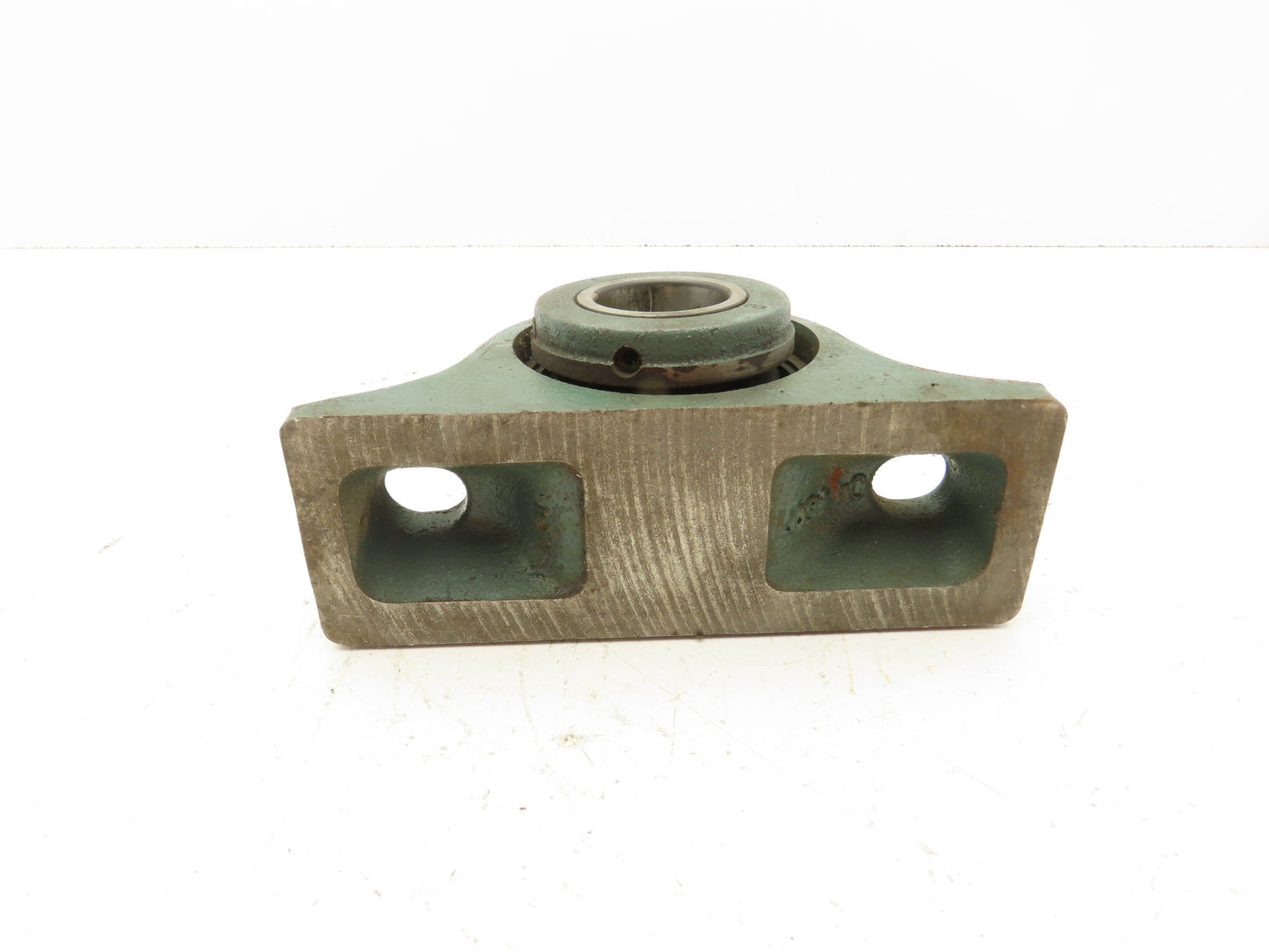 Dodge P2B-S2-106R S-2000 Pillow Block Bearing 1-3/8" Bore 2-Bolt Base 045053