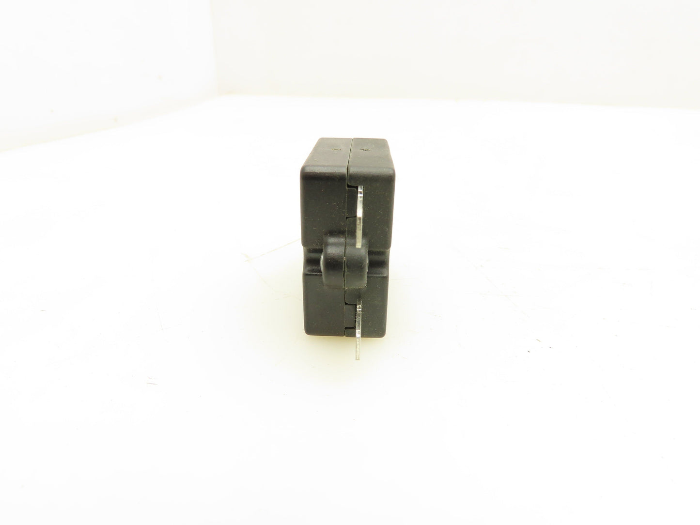 ETE W58-XB1A4A-30 Circuit Breaker Thermal Reset 250VAC 30A Lot Of 5