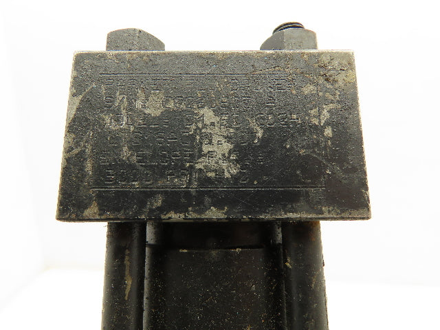 Parker Series 2H Hydraulic Cylinder 1.5" Bore 9" Stroke 3000 PSI Trunnion