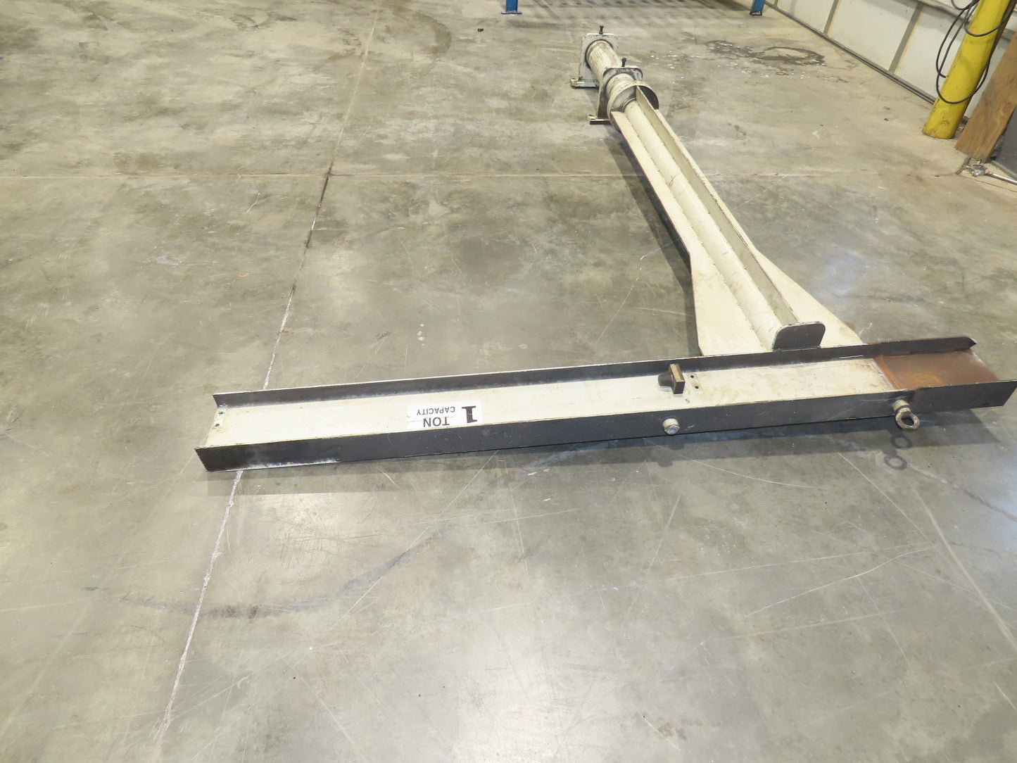 1 Ton 2000Lb Wall Mount Cantilever Work Station Jib Crane 5' 5" Span 10' Height