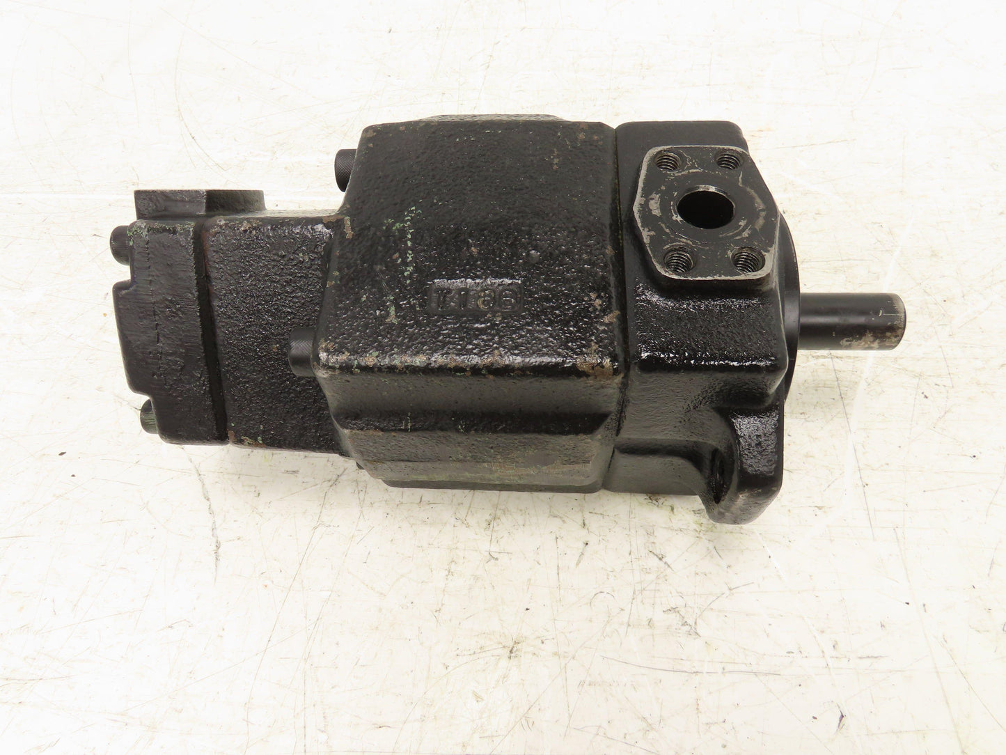Yuken PV2R12-23-53-F-RFAR-40 Hydraulic Double Vane Pump 3000 PSI