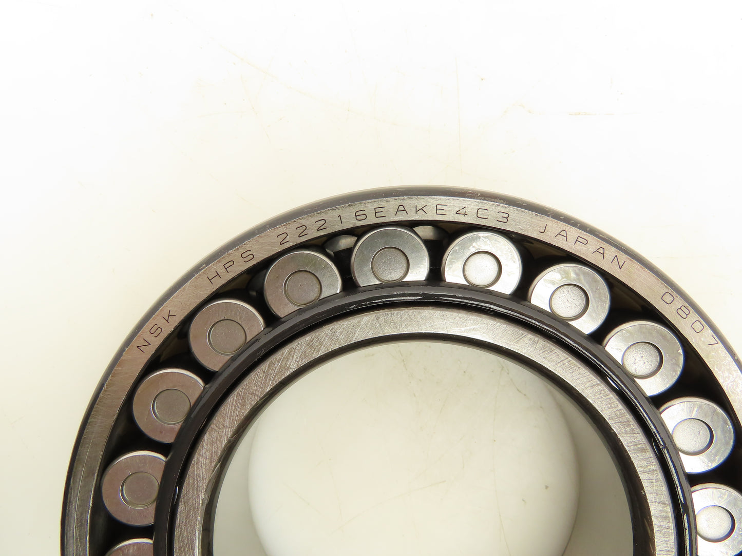NSK 22216EAKE4C3 Spherical Roller Bearing 80MM Bore 140MM OD 33MM Width