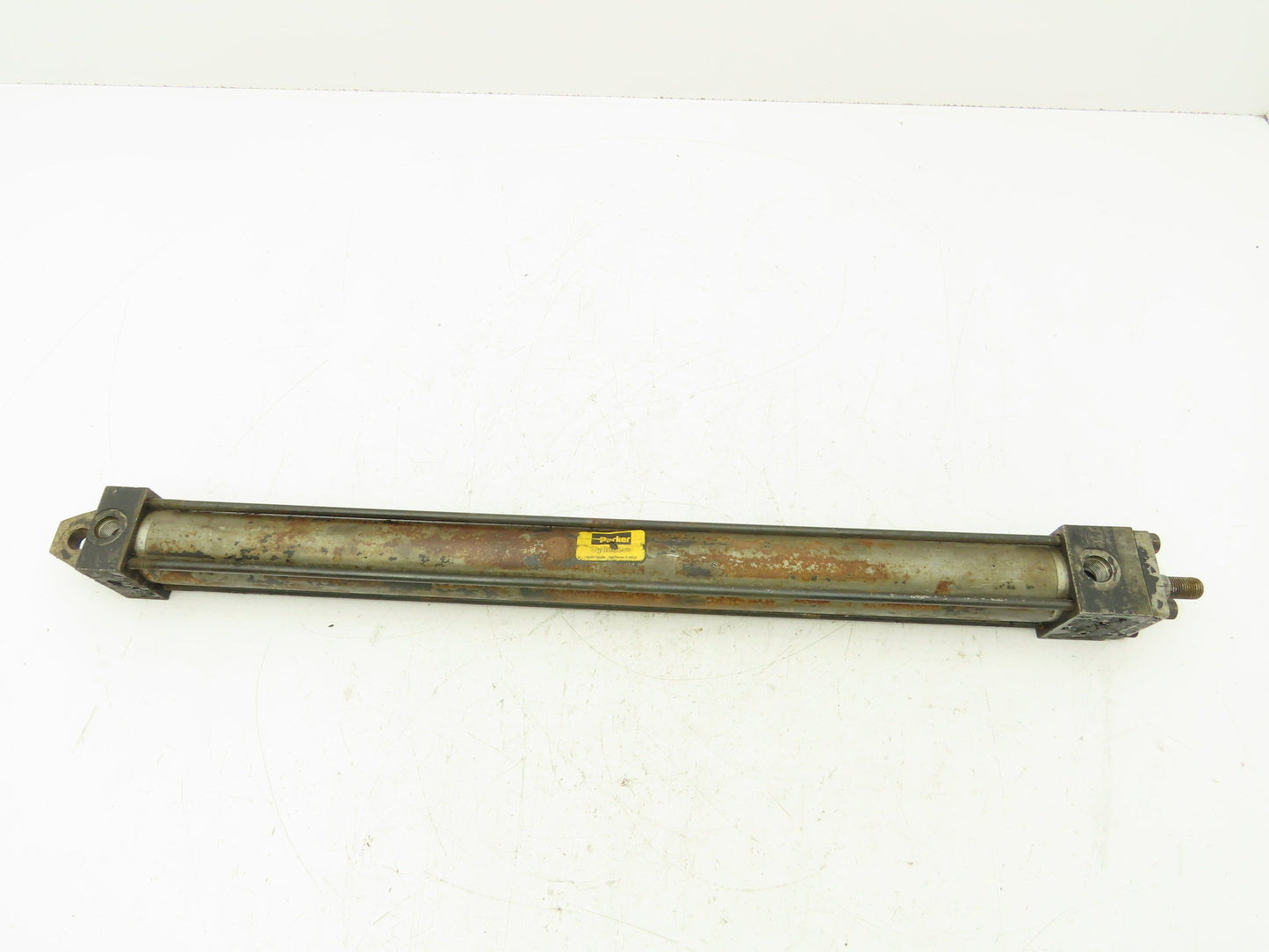 Parker Series 3L CB3LTS18C Hydraulic Cylinder 1.5" Bore 19" Stroke Pivot Mount