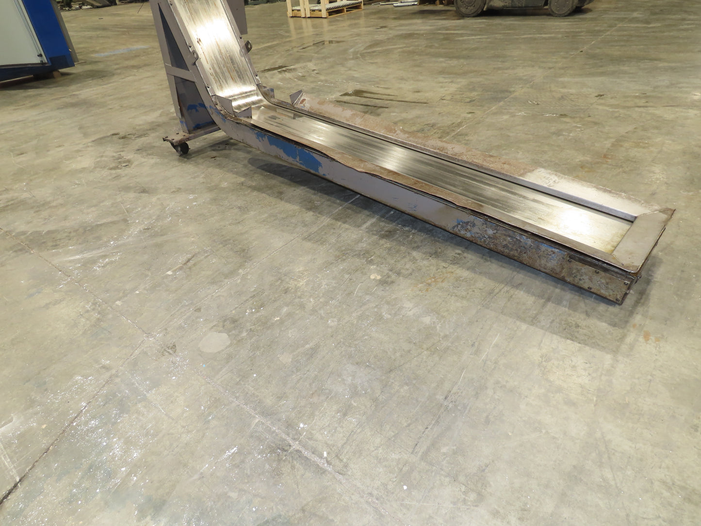 LNS Turbo Magnetic Slide CNC Chip Conveyor 77" Infeed 45-52" Discharge 460V 3PH