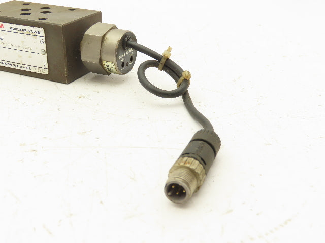 Nachi OW-G01-B1-CR-D2-3104B Hydraulic Modular Pressure Switch Valve