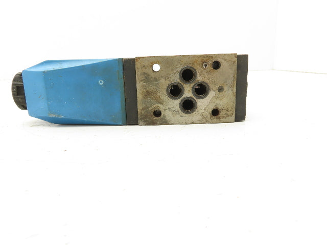 Vickers DG4V-3-2A-V-M-U-H7-30 Hydraulic Directional Solenoid Valve 2-Pos 24VDC