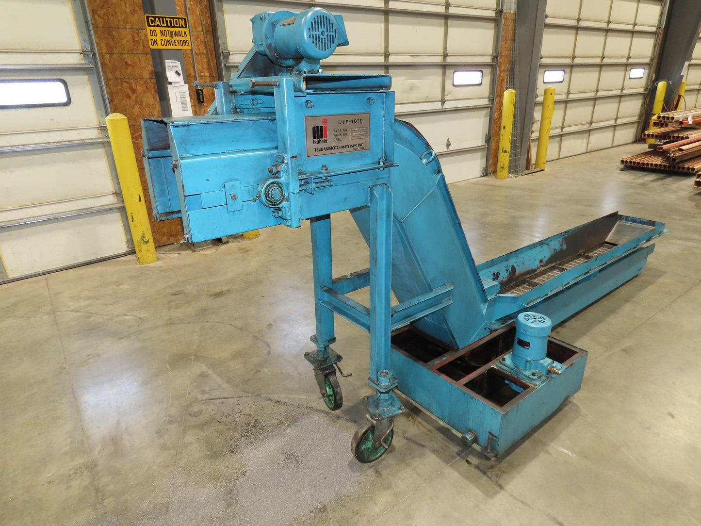 Tsubaki CNC Chip Conveyor 84" Infeed 44" Discharge 220V 3PH w/Coolant Tank Pump