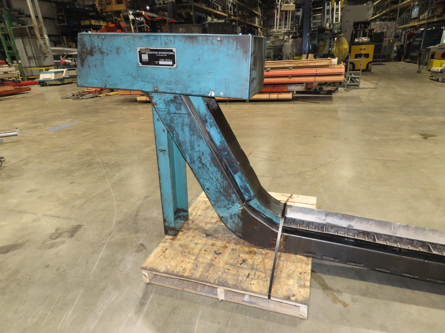 Mayfran Chip-Tote Hinge Belt CNC Chip Conveyor 68" Infeed 44" Discharge 460V 3PH