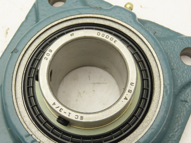 Dodge F4B-SC-112 Flange-Mount Ball Bearing Unit 1-3/4"Bore 4-Bolt Flange
