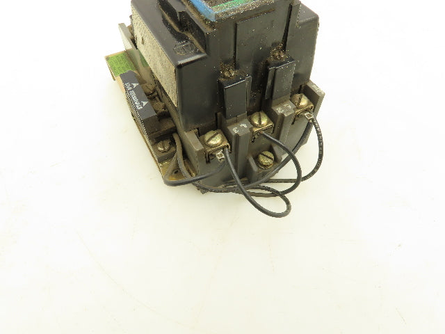 Allen Bradley 609U-BOA Push Button Manual Starting Switch 575V 10HP 3PH
