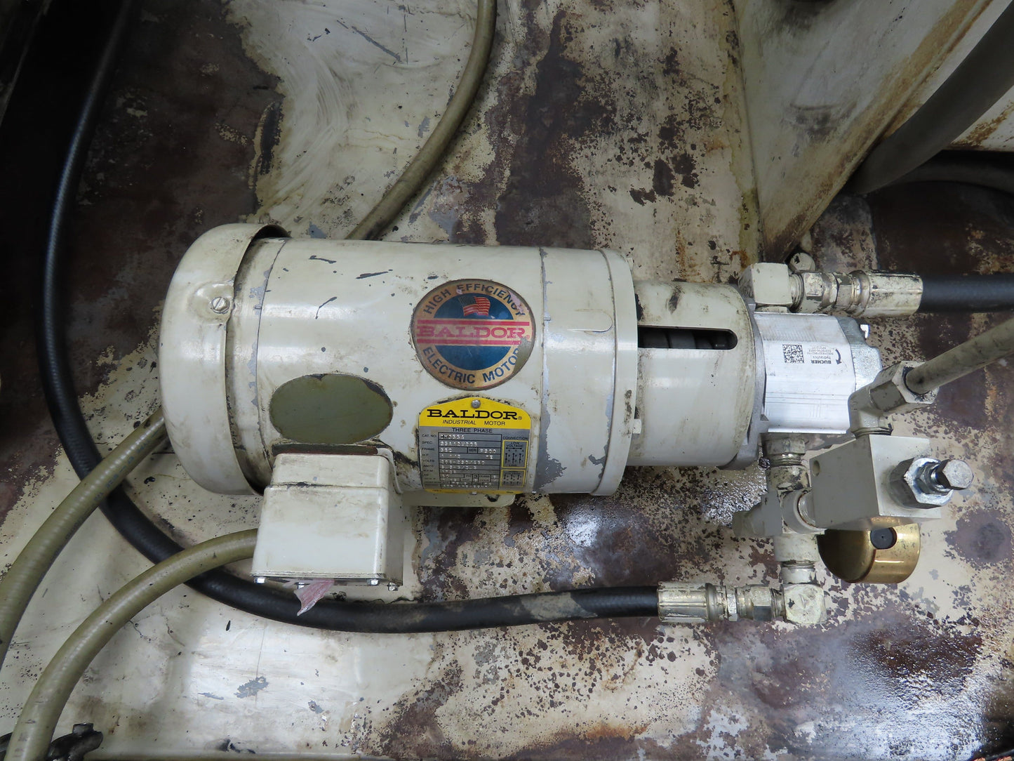 Dynex PV2024-3085 Hydraulic Power Unit 17 GPM 3000PSI 15Hp 230/460V 3Ph 50 Gal