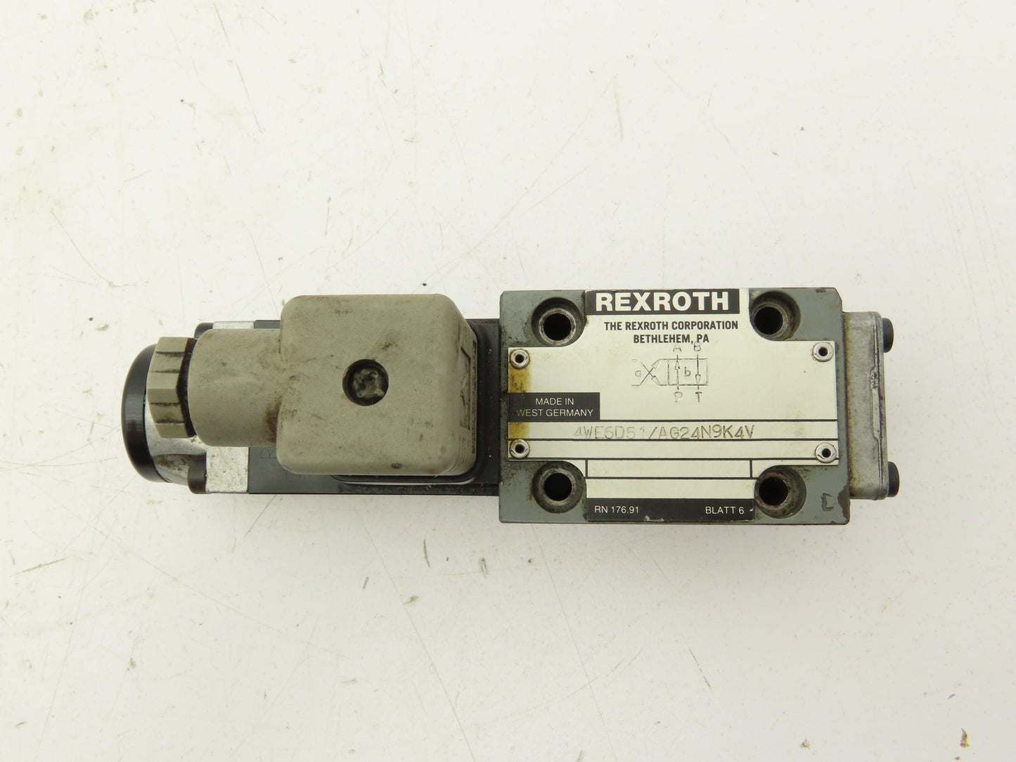 Rexroth 4WE6D51/AG24N9K4V Hydraulic Directional Solenoid Valve 24VDC