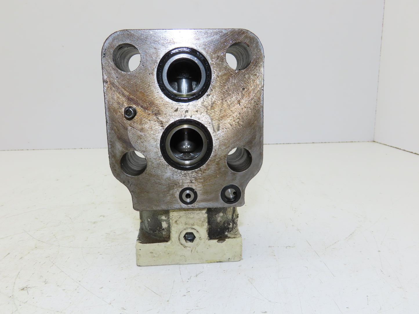 Vickers TCG62-06-FVY-B-PL-T-11-S12 Hydraulic Relief Valve