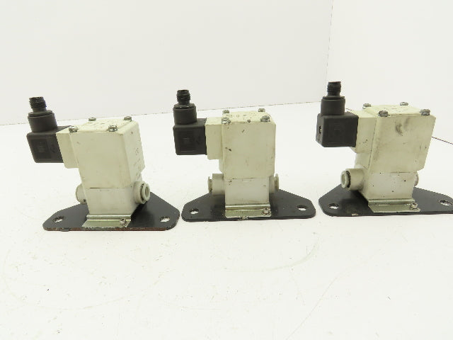 SMC VX230HZ3A 2-Way Solenoid Valve NC 24VDC 3/8" Push Connect Lot of 3