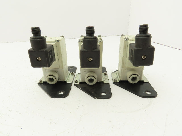 SMC VX230HZ3A 2-Way Solenoid Valve NC 24VDC 3/8" Push Connect Lot of 3