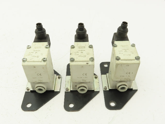 SMC VX230HZ3A 2-Way Solenoid Valve NC 24VDC 3/8" Push Connect Lot of 3