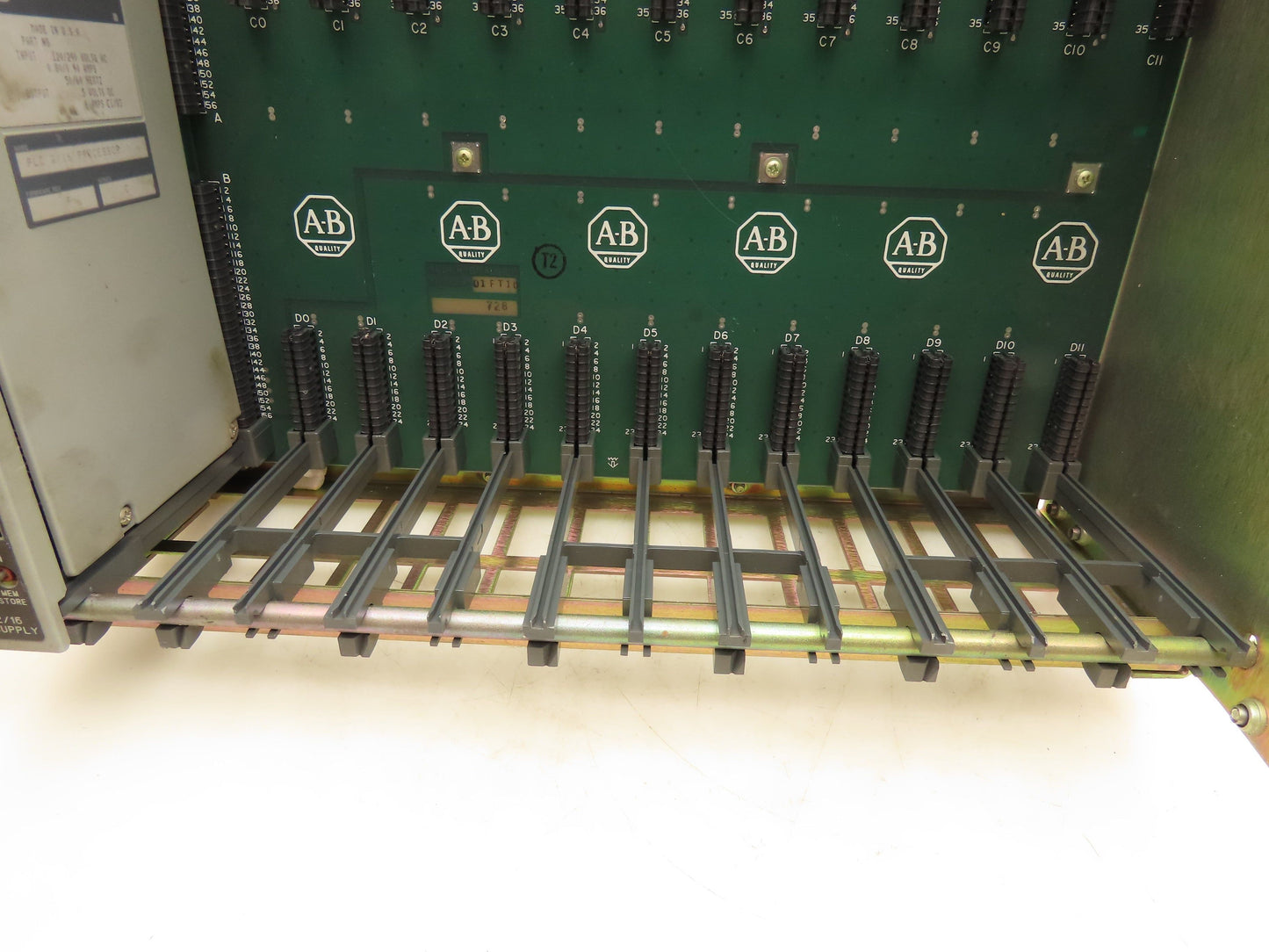Allen Bradley 1771-A3B I/O PLC Chassis 12 Slot w/ 1772-LXP Power Supply