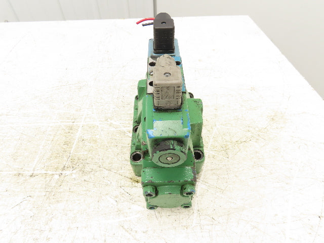 Vickers DG5S-8-2C-T-M-U-HL7-40 Directional Control Solenoid Valve 24VDC