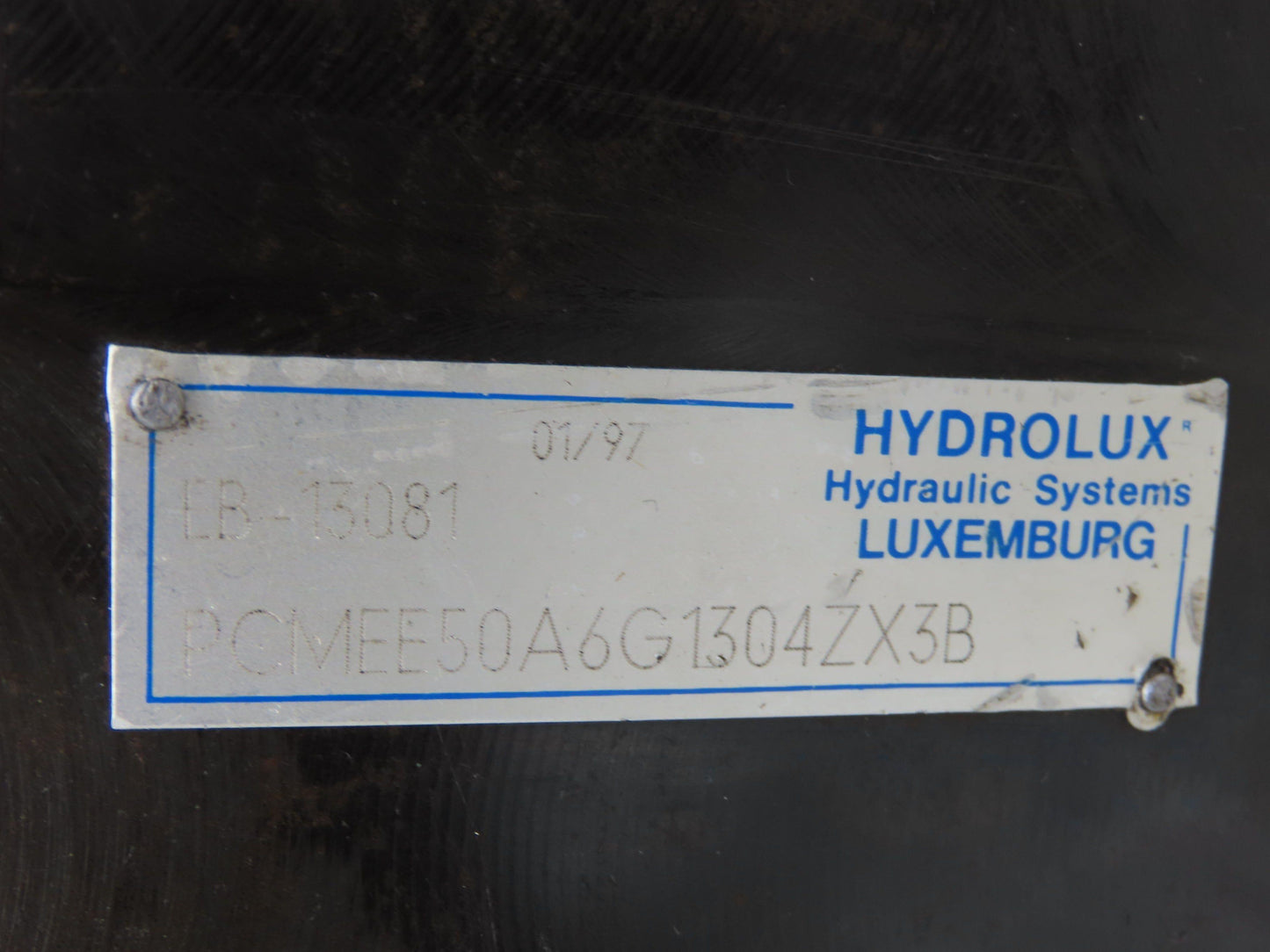 Moog Hydrolux PCMEE50A6G1304ZX3B 2-Way Proportional Cartridge Valve PCME 50