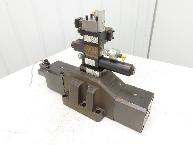 Moog WSH53P32C108CSBN Hydraulic Proportional Servo Valve Stack D633E714A