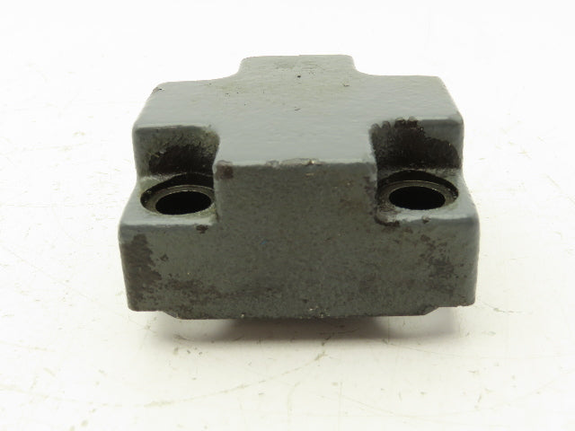 Vickers CVCS-25-N-S2-10-X99 Slip-In Cartridge Valve Cover