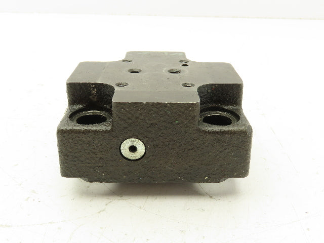 Vickers CVCS-25-D1-S2-10-S19 Slip-In Cartridge Relief Valve Cover