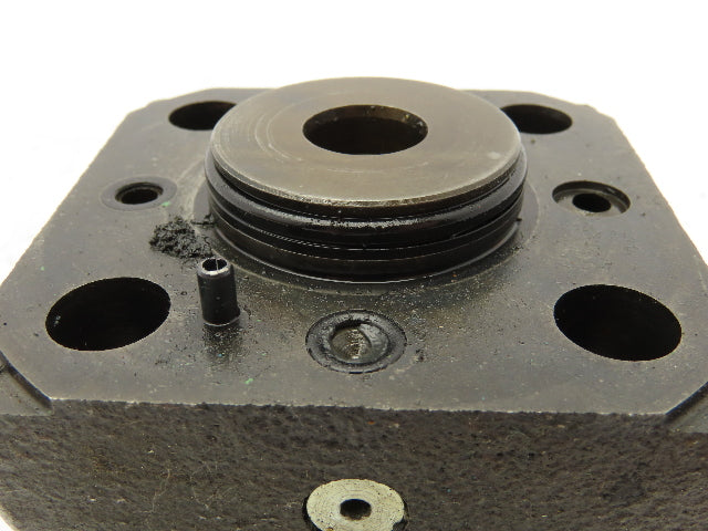 Vickers CVCS-25-D1-S2-10-S19 Slip-In Cartridge Relief Valve Cover