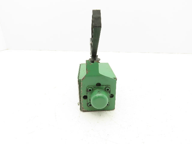 Parker D3ML4B10X4384 Manual Lever Directional Spool Valve 2-Position 3000 PSI