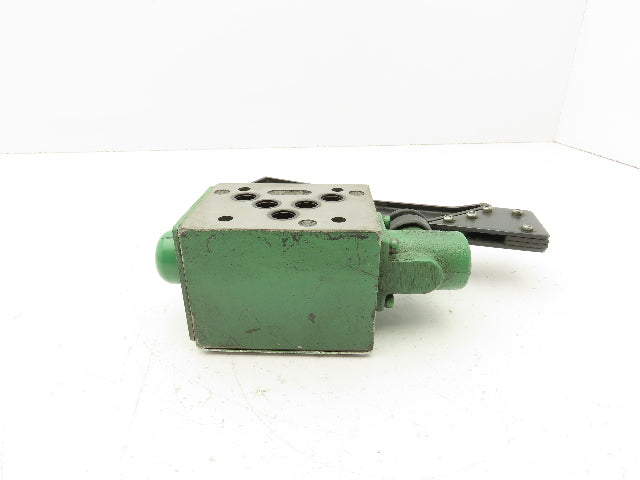Parker D3ML4B10X4384 Manual Lever Directional Spool Valve 2-Position 3000 PSI