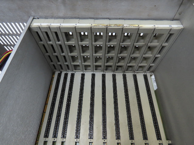 Cincinnati Milacron 3-700-0211A PLC Chassis 10-Slot Rack Power Supply 115V 1PH