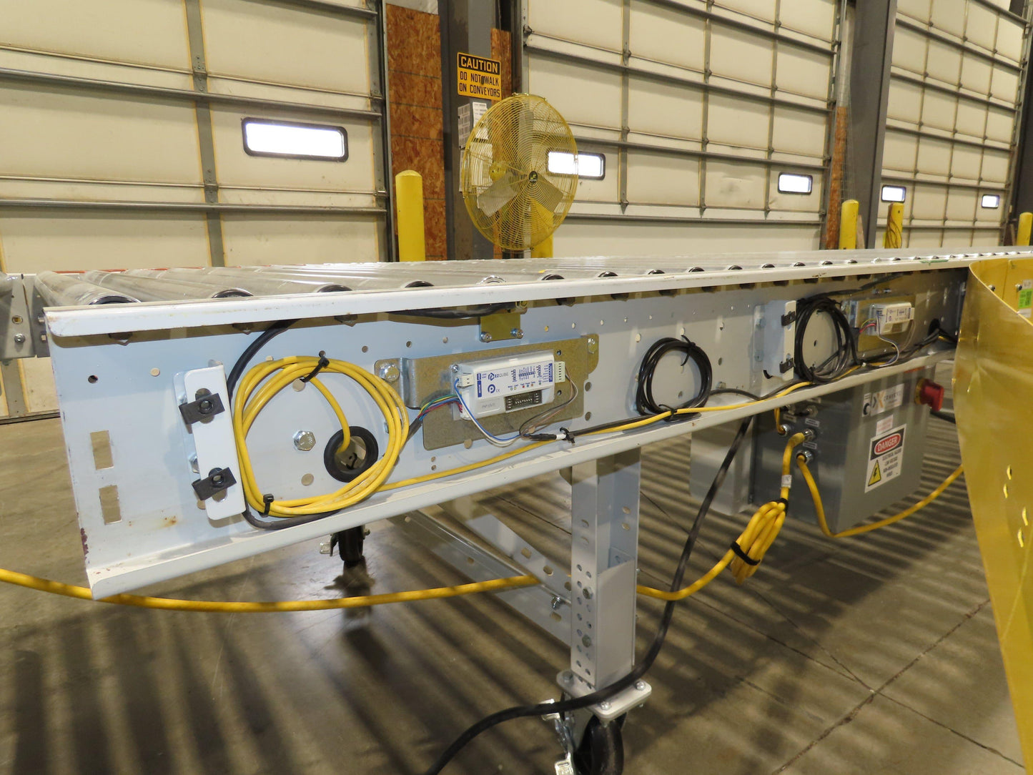 ConveyX 52"x 55' Power Roller Conveyor 48"BF Walk-Thru Gate 115V Variable Speed
