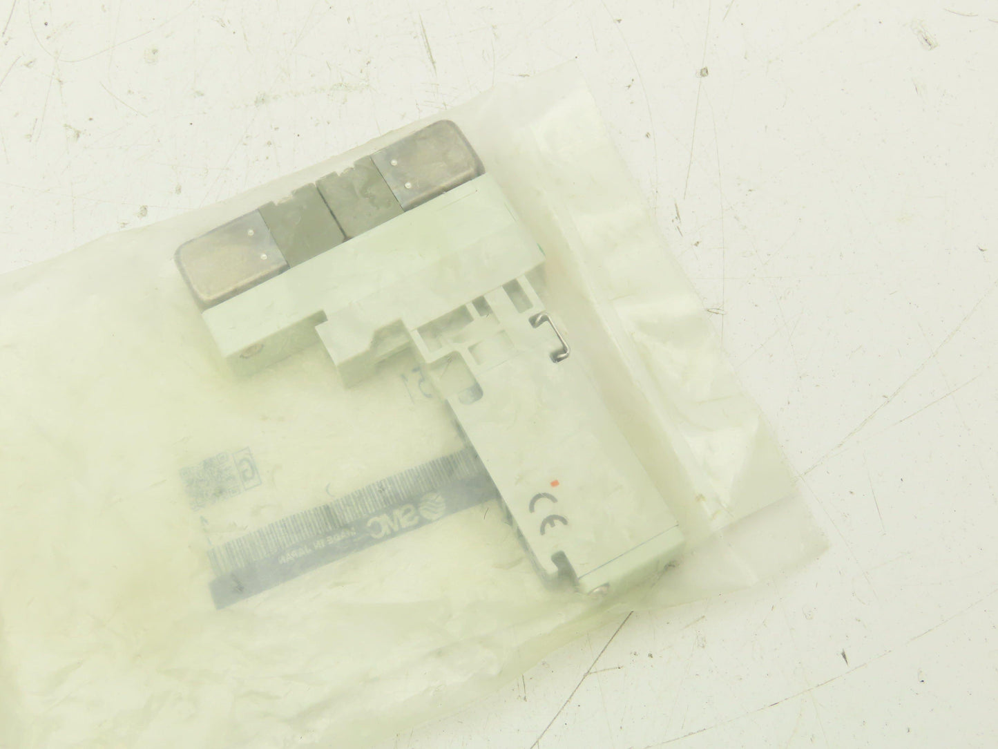 SMC VQC1200-51 Solenoid Air Operated Valve 5-Port
