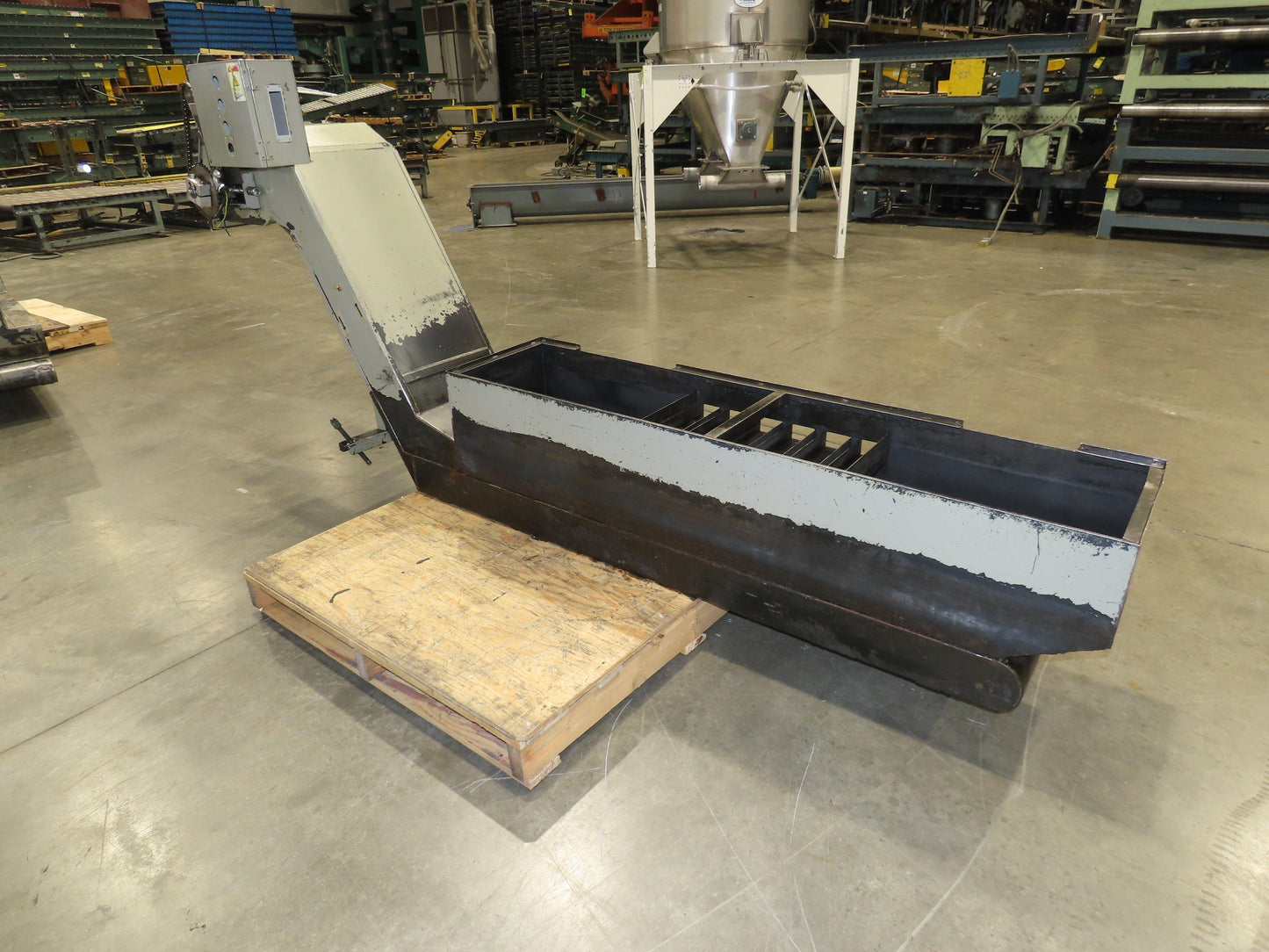 Enomoto Hinge Belt CNC Chip Conveyor 16"x 62" Infeed 31" Discharge 220V 3PH
