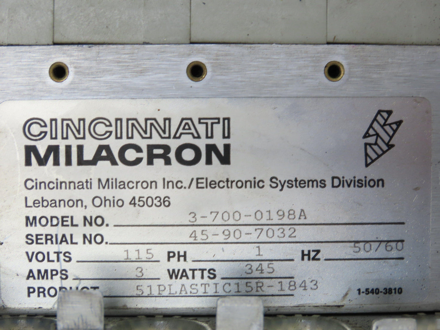 Cincinnati Milacron 3-700-0198A PLC Chassis Slot Rack Power Supply 115V 3A 1PH