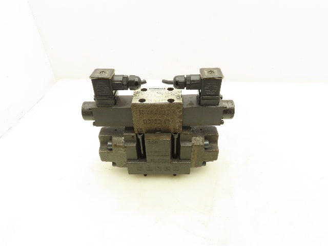 Husky Hydrolux Moog WEH43P10A03CSBN Directional Solenoid Valve K-WE43P06C08PC0BN