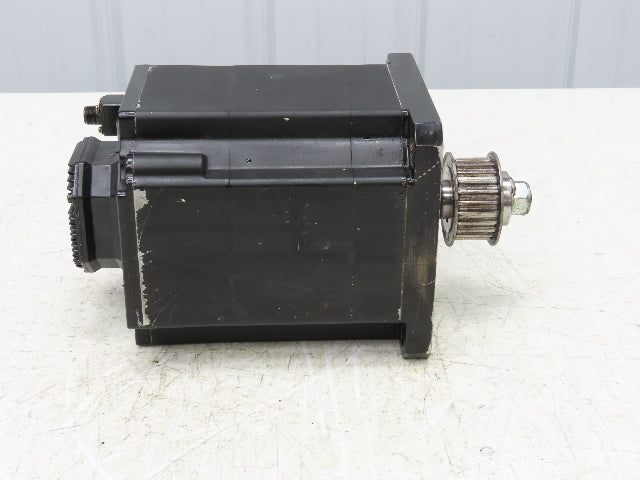 Okuma BL-MC200J-20T AC Servo Motor 4kW 2000 RPM 157V 16.2A 3PH Encoder