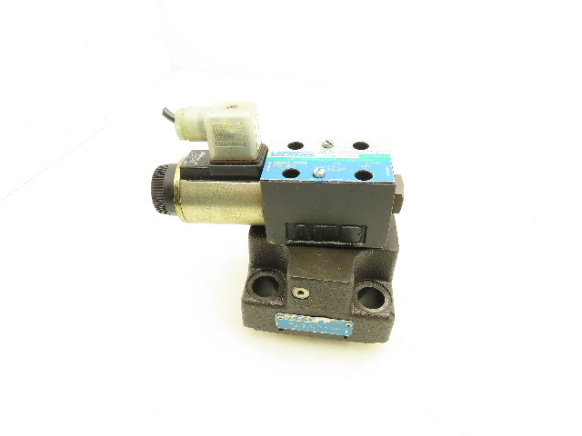 Vickers CVCS-32-W11-S2-10-S20-A00-B99-Y10 Cartridge Valve Control Cover 24V
