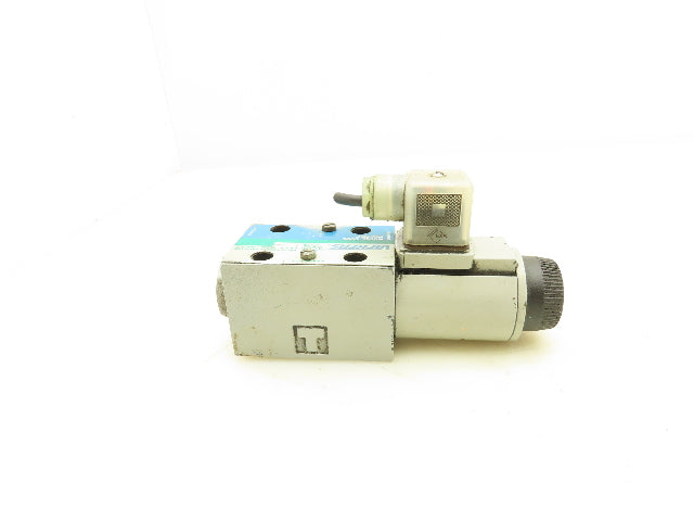 Vickers DG4V-3S-6A-M-U-HL7-60 Directional Control Solenoid Valve 24VDC