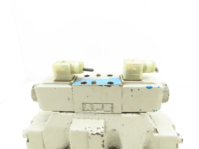 Vickers DG5V-8-H-31C-E-T-M-U-HL-B13-10 Directional Control Solenoid Valve 24V