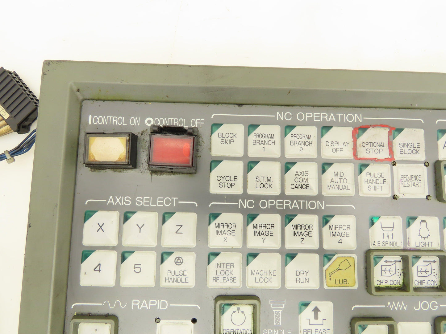 Okuma E0105-566-103-2 Operator Interface Control Panel