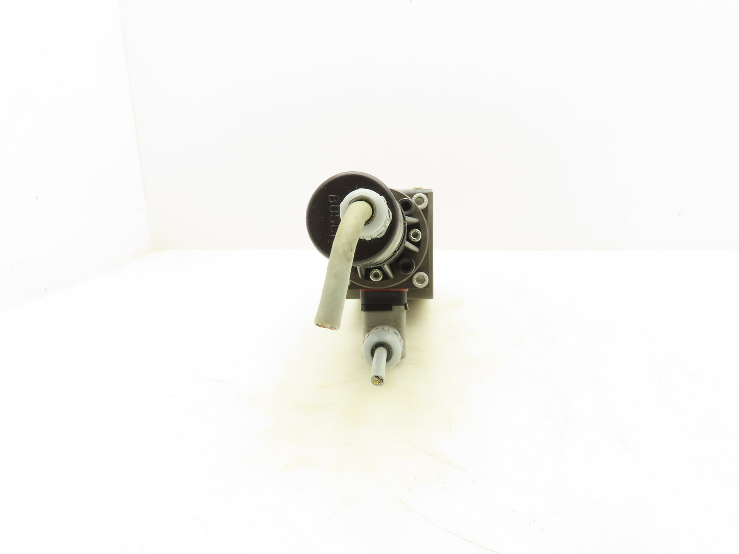 Rexroth 4WRE 10 EA64-14/24K4/M-468 Proportional Directional Valve R900965507