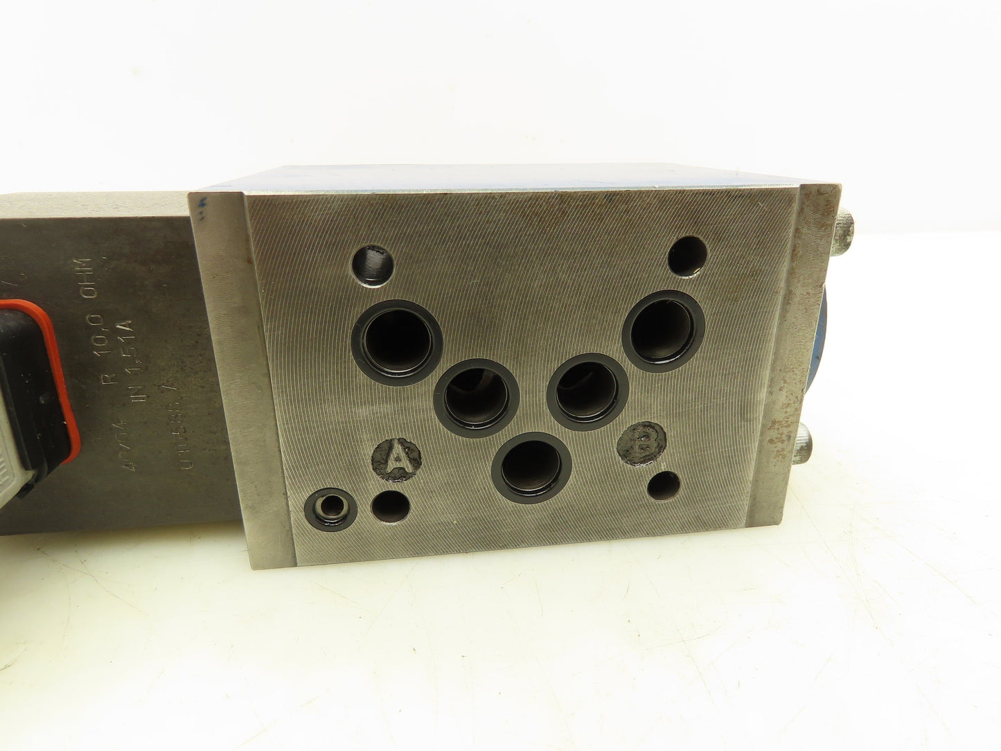 Rexroth 4WRE 10 EA64-14/24K4/M-468 Proportional Directional Valve R900965507